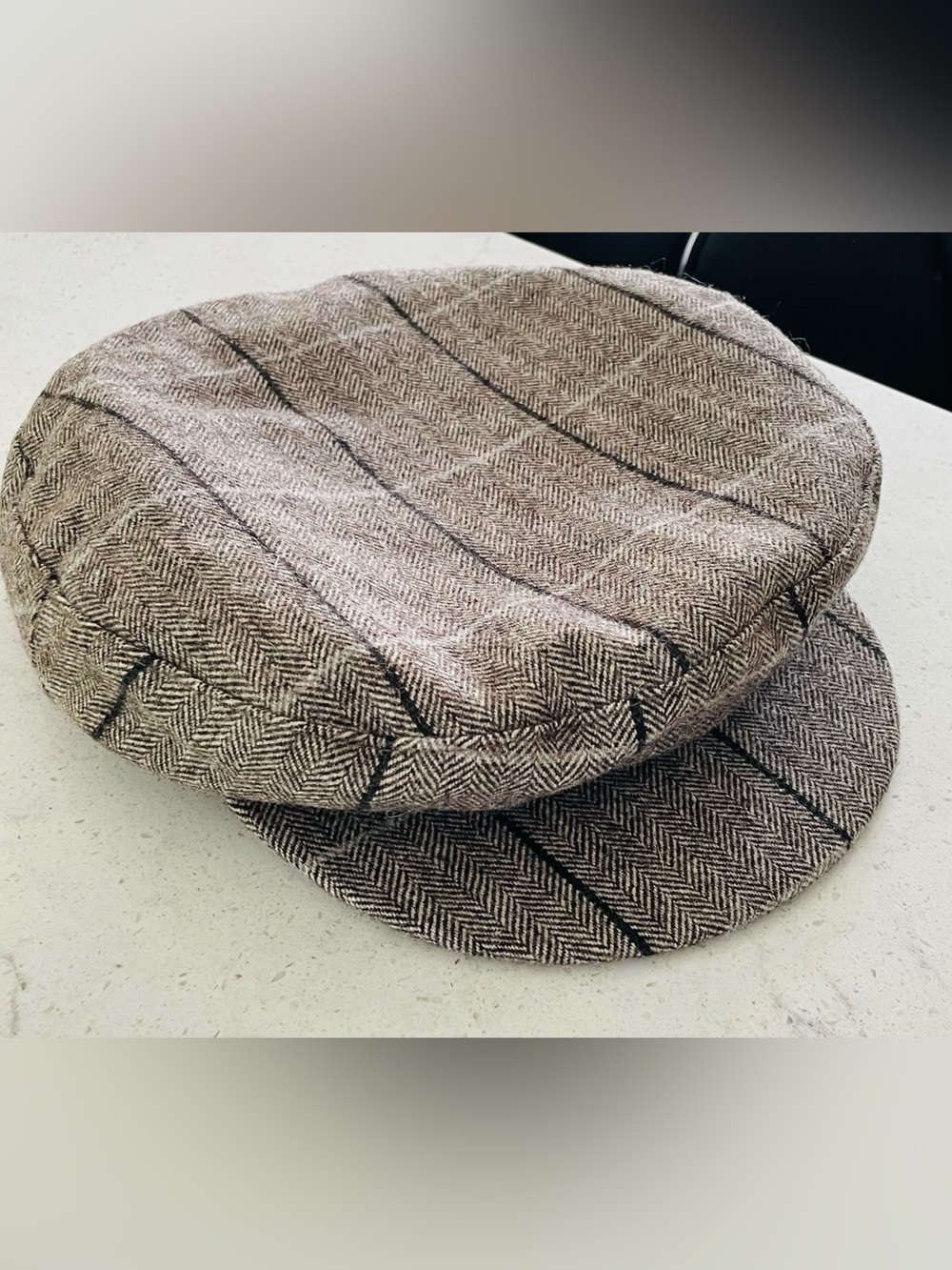 Zara Black and Beige Newsboy Cap